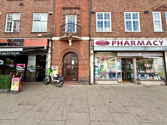 4 Bedroom Maisonette To Rent In Market Place, Falloden Way, London, NW11