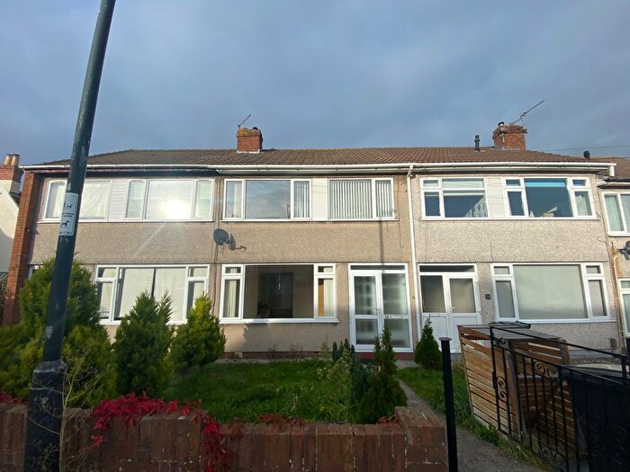 3 Bedroom Property To Rent In Hilltop Gardens, St. George, Bristol, BS5