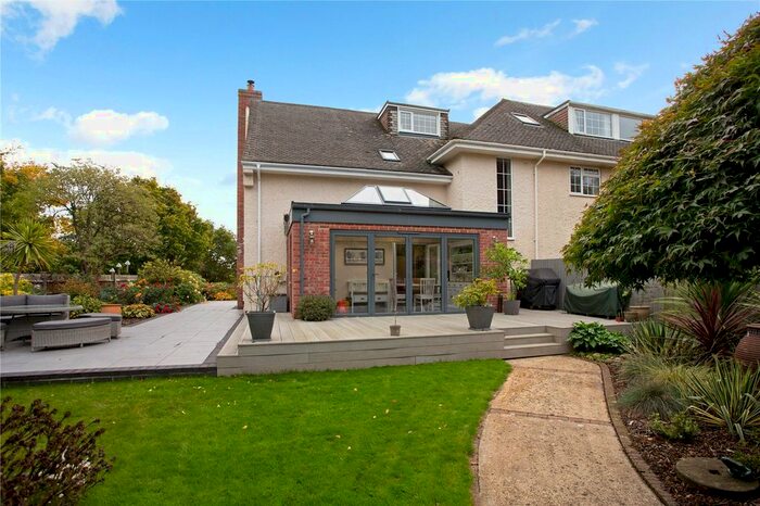 4 Bedroom Semi-Detached House For Sale In Bramblebank Cottages, Calshot, Southampton, SO45