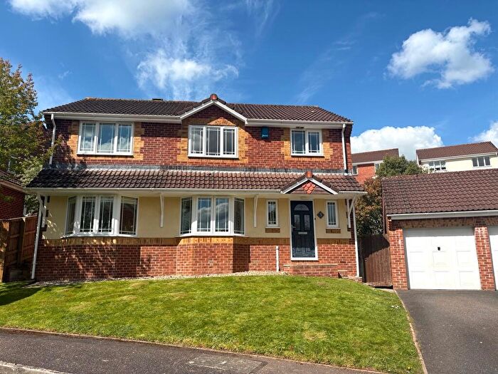 4 Bedroom Detached House For Sale In Yallop Way, Honiton, EX14