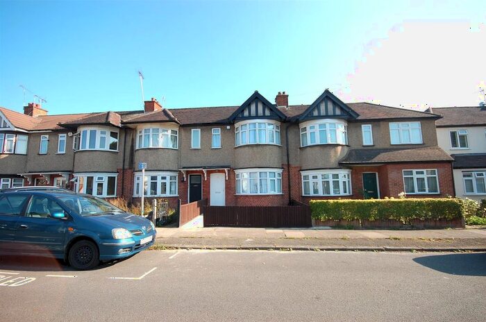 2 Bedroom Property To Rent In Seaton Gardens, Ruislip Manor, Middlesex, HA4