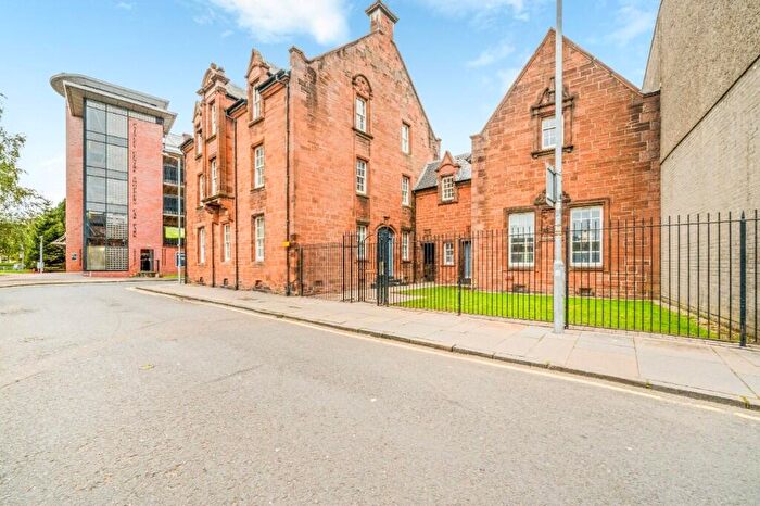 2 Bedroom Flat For Sale In Weighhouse Close, Paisley, Renfrewshire, PA1