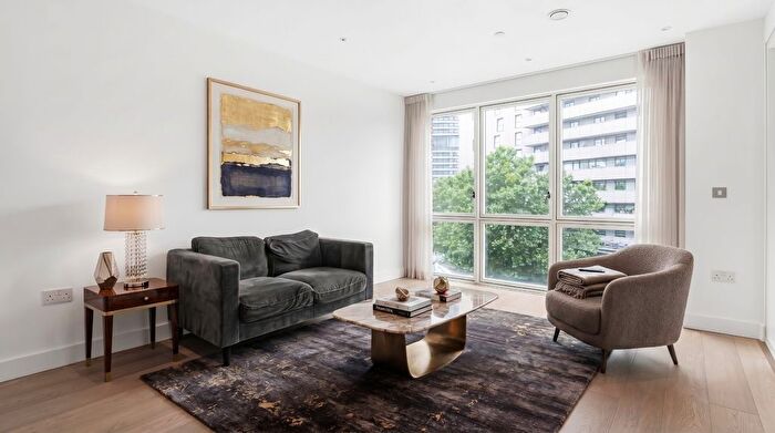 1 Bedroom Flat For Sale In Arniston Way, Maryland, E14
