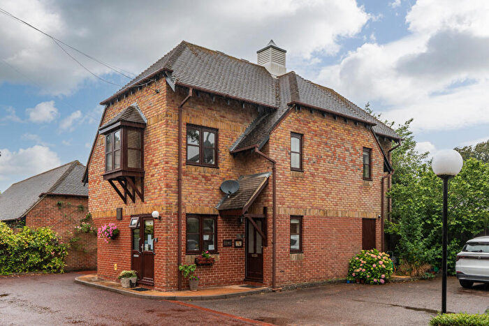 1 Bedroom Flat For Sale In Garden Mews, Warsash, Southampton, Hampshire, SO31