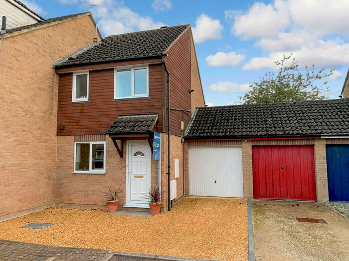 2 Bedroom Semi-Detached House To Rent In Thorney Leys, Witney, Oxfordshire, OX28