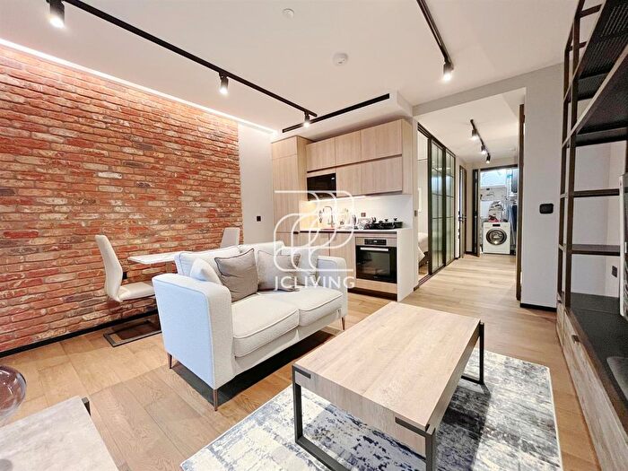 Studio To Rent In The Stage Apartments, London, EC2A