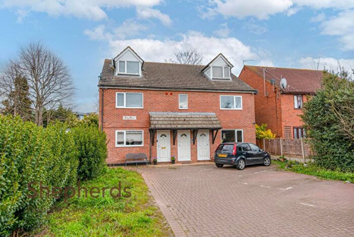 1 Bedroom Flat For Sale In Walton Road, Hoddesdon, EN11