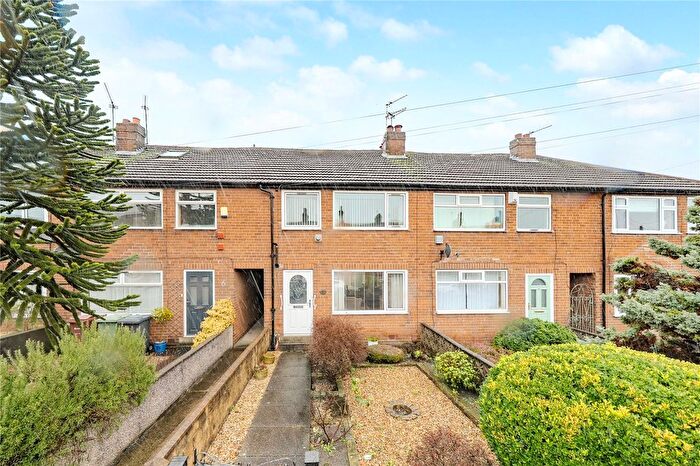 3 Bedroom Terraced House For Sale In Salisbury View, Horsforth, Leeds, LS18