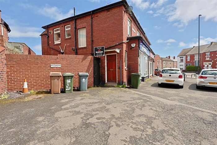 2 Bedroom Flat To Rent In Hawkeys Lane, North Shields, Tyne And Wear, NE29