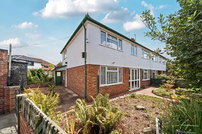 5 Bedroom Semi-Detached House For Sale In Marston, Oxford, OX3