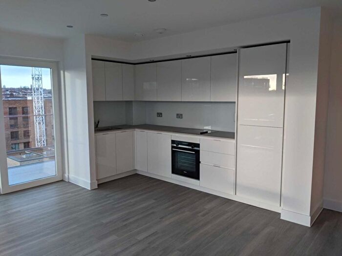 1 Bedroom Flat To Rent In Jasmin House, Lismore Boulevard, Colindale, NW9