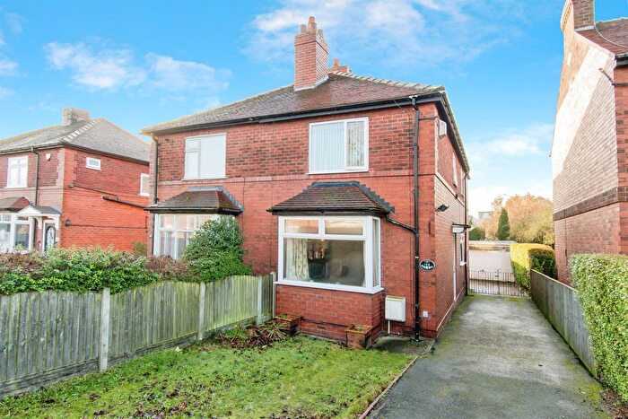 2 Bedroom Semi Detached House For Sale In Redhill Drive, Castleford, WF10
