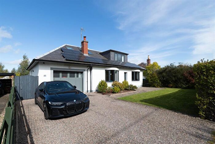 4 Bedroom Detached House For Sale In Bonhard Road, Perth, PH2