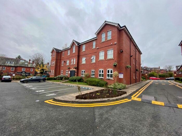 2 Bedroom Flat To Rent In Thomasson Court, Bolton, BL1