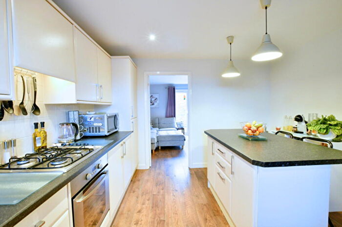 3 Bedroom End Of Terrace House For Sale In Masseys View, Blaydon-on-Tyne, NE21