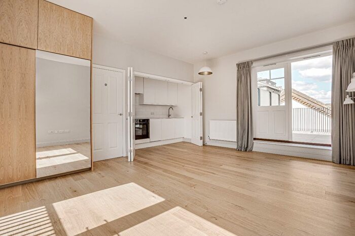 Studio To Rent In Wandsworth Road, Clapham Town, SW8