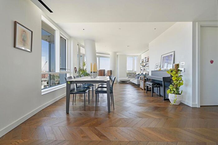 3 Bedroom Apartment For Sale In Holmby House, Battersea Power Station, SW11