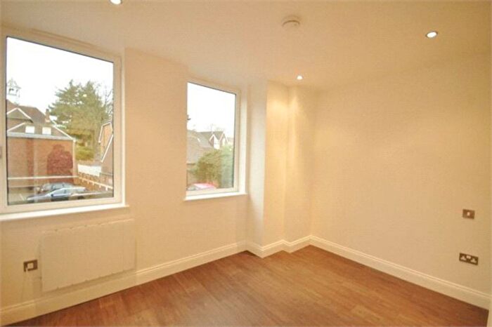 1 Bedroom Flat To Rent In King Street, Watford, Watford, WD18