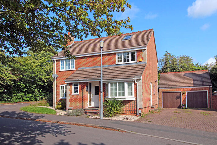 5 Bedroom Detached House For Sale In Whitefield Crescent, Peatmoor, Swindon, SN5