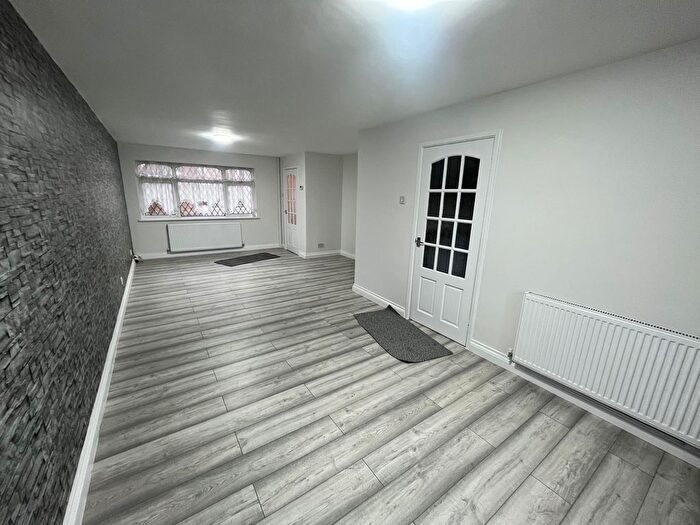 3 Bedroom Property To Rent In Tangmere Drive, Castle Vale, Birmingham, B35