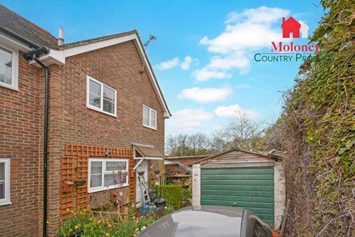 2 Bedroom End Of Terrace House For Sale In Hawkhurst, Kent, TN18