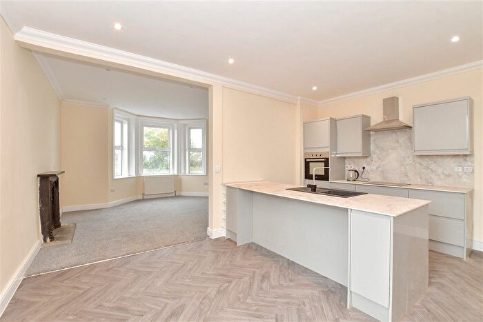 4 Bedroom Semi-Detached House For Sale In Station Road, Lydd, Romney Marsh, Kent, TN29