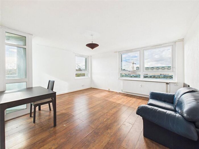 2 Bedroom Apartment To Rent In Yeamans House, Redcliffe, Bristol, BS1