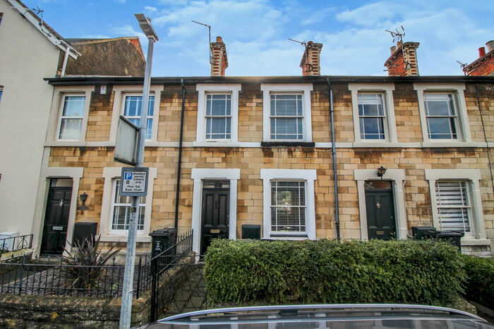 2 Bedroom Terraced House To Rent In Lansdown Road, Old Town, Swindon, SN1