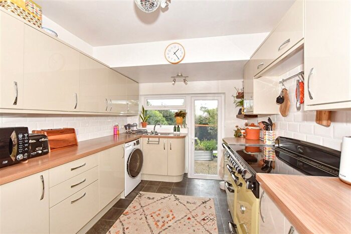 4 Bedroom Semi-Detached House For Sale In Segrave Crescent, Folkestone, Kent, CT19