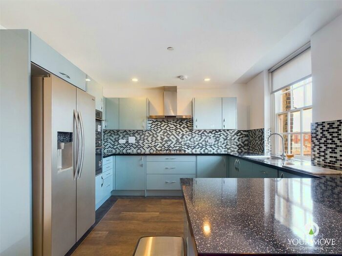4 Bedroom Flat For Sale In Canterbury Road, Margate, Kent, CT9