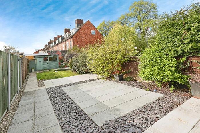 3 Bedroom Terraced House For Sale In Grove Road, Atherstone, CV9