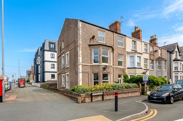 1 Bedroom Apartment For Sale In Clifton Road, Llandudno, Conwy, LL30