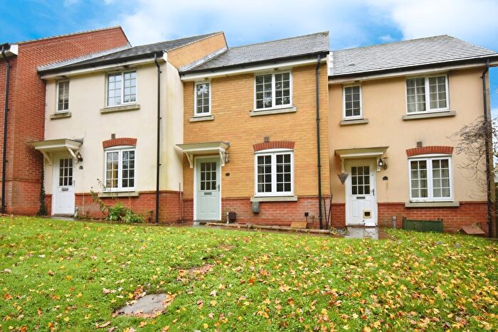 3 Bedroom Terraced House To Rent In Silver Birch Way, Whiteley, Fareham, Hampshire, PO15