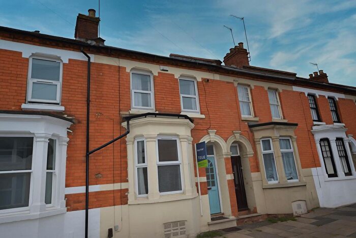 2 Bedroom Property To Rent In Talbot Road, Northampton, NN1