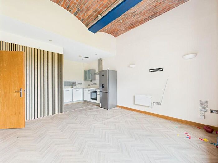 2 Bedroom Apartment For Sale In Salts Mill Road, Shipley, BD17