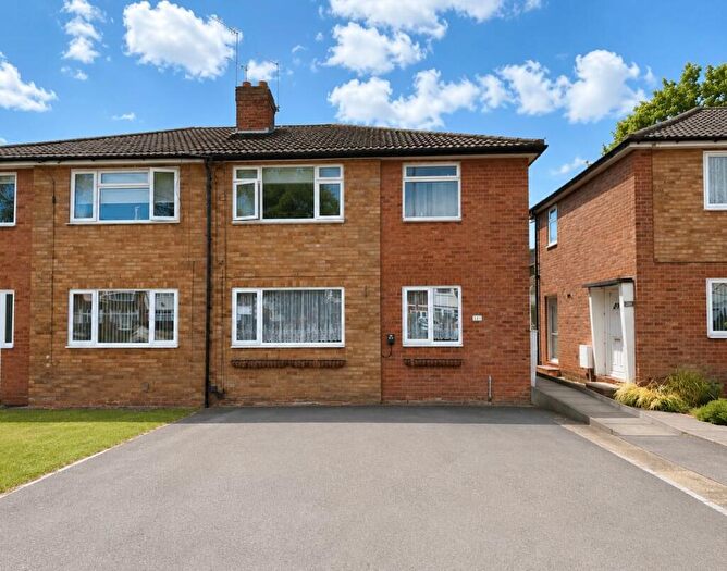 2 Bedroom Maisonette For Sale In High Street, Shirley, B90