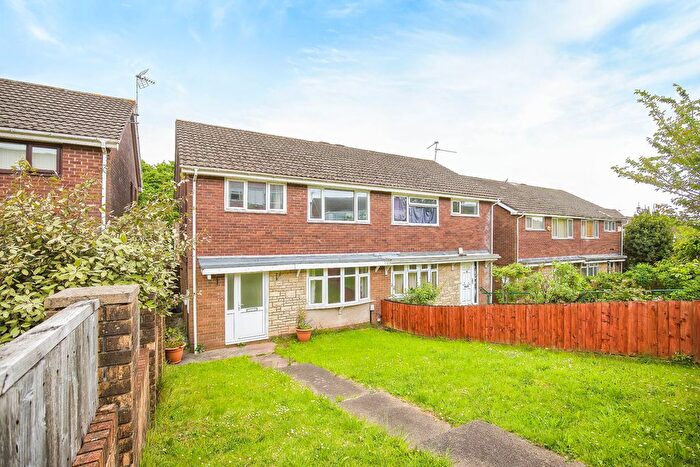 3 Bedroom Terraced House For Sale In Bryncyn, Cardiff, CF23
