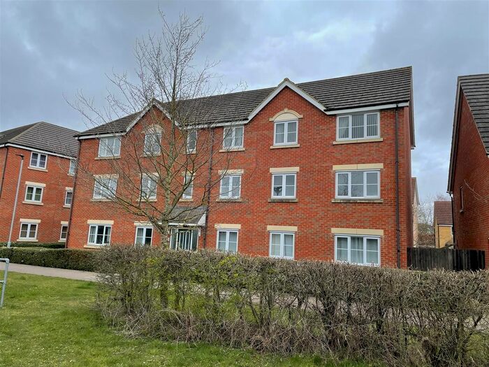 2 Bedroom Flat To Rent In Kingfisher Drive, Soham, Ely, CB7