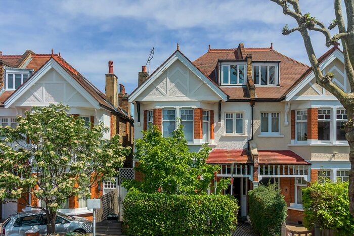 2 Bedroom Flat To Rent In Enmore Road, London, SW15