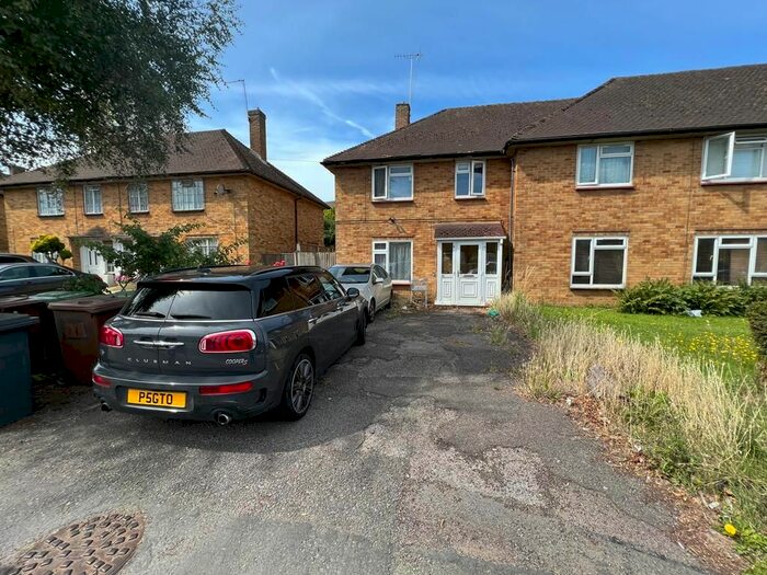 3 Bedroom Semi-Detached House To Rent In Brook Road, Borehamwood, WD6