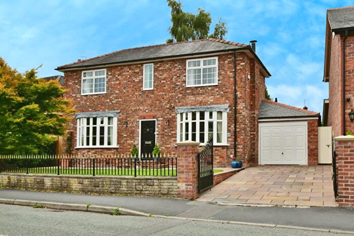3 Bedroom Detached House For Sale In Gravel Lane, Wilmslow, Cheshire, SK9
