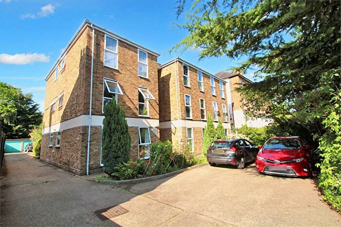 1 Bedroom Flat To Rent In The Greenway, Uxbridge, UB8