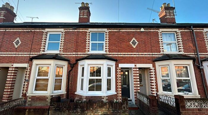 3 Bedroom Terraced House To Rent In Kings Road, Caversham, Reading, Berkshire, RG4