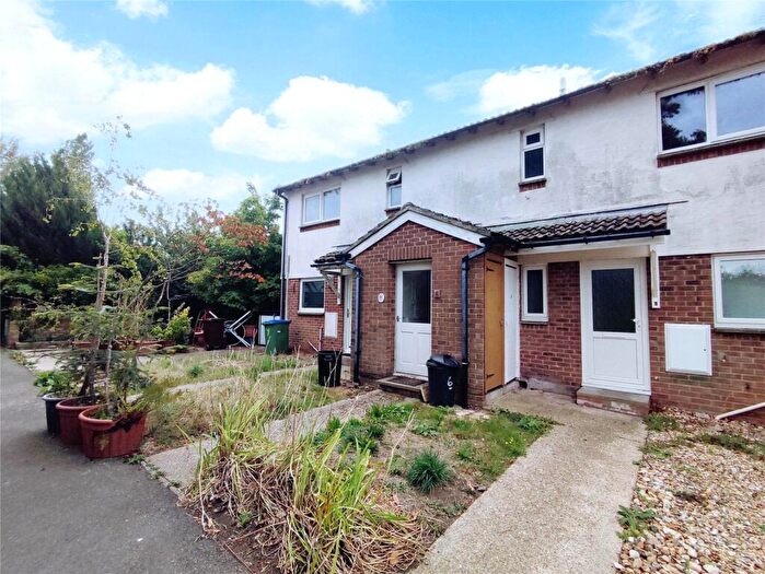 1 Bedroom Apartment For Sale In Armada Way, Littlehampton, West Sussex, BN17