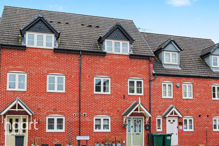 4 Bedroom Terraced House For Sale In Foss Road, Hilton, DE65