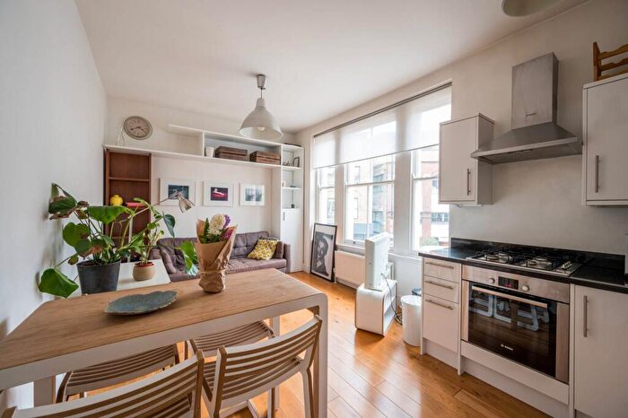 1 Bedroom Flat To Rent In Columbia Road, , Columbia Road, London, E2