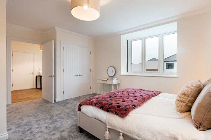 1 Bedroom Detached Bungalow For Sale In Burnham Waters, Waters Avenue, Burnham-On-Crouch, CM0