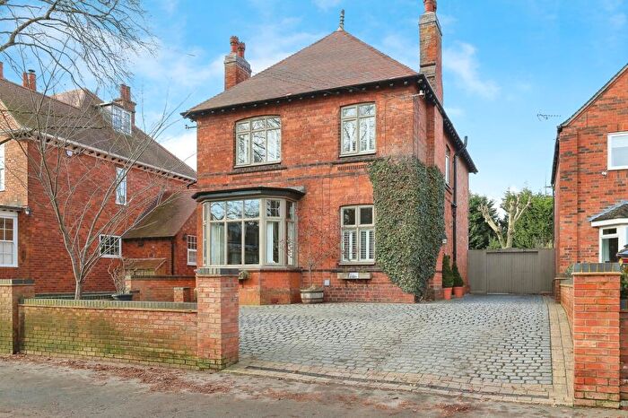 4 Bedroom Detached House For Sale In Coventry Road, Coleshill, Birmingham, B46
