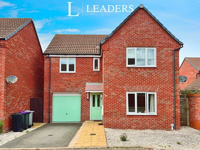 4 Bedroom Detached House To Rent In Baroness Way, Market Deeping, PE6