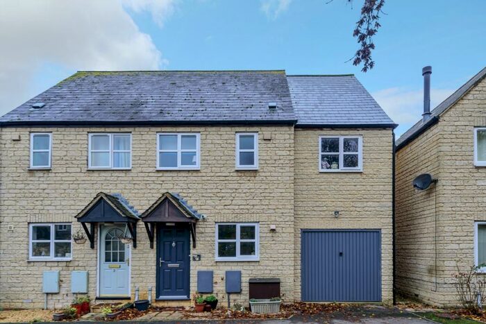 4 Bedroom Semi-Detached House For Sale In Chichester Place, Brize Norton, Carterton, Oxfordshire, OX18